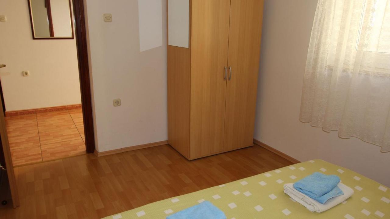 מאלינסקה Apartments Ravlic Ana מראה חיצוני תמונה